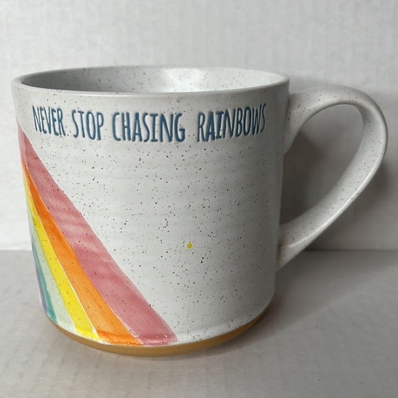 RAINBOW LOVE MUG Never Stop Chasing Rainbows Mug 16 oz Spectrum Designz 2020 - Picture 6 of 12
